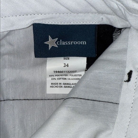 Men's Black Flat Front Shorts - Picture 2 of 3